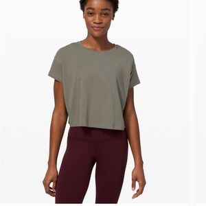 Cates Tee size 10 in Grey Sage some discoloration around neckline